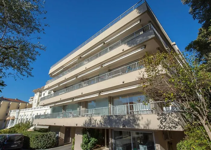 2/3 Personnes Pres Plage, Climatise, Balcon, Parking, Wifi, Petit-dejeuner, Saint-raphael - Fr-1-466a-37 Lejlighed